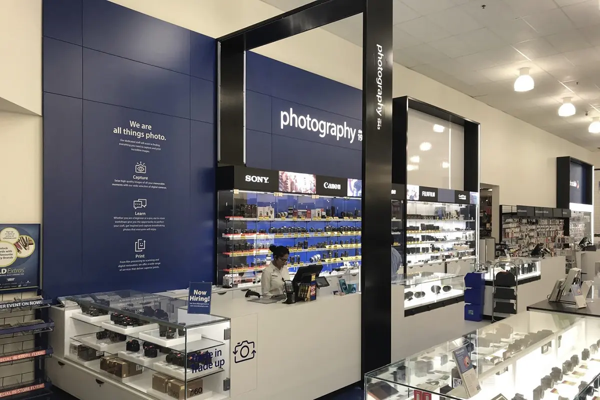 LONDON_DRUGS_08